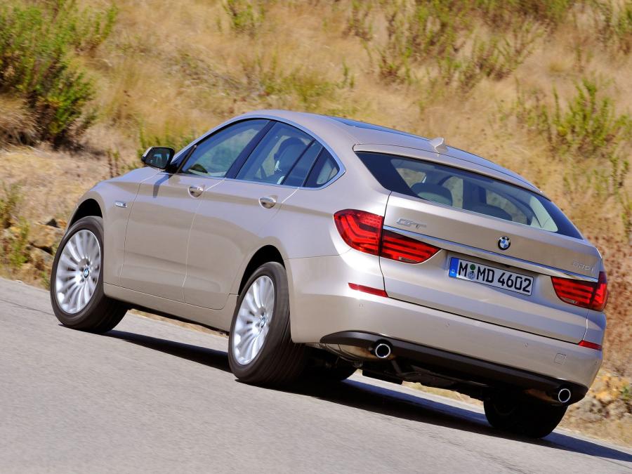  BMW 535i Gran Turismo 2009 года  (фото 6 из 14)